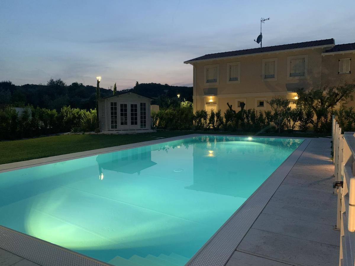 Villa Meri Manerba del Garda Buitenkant foto