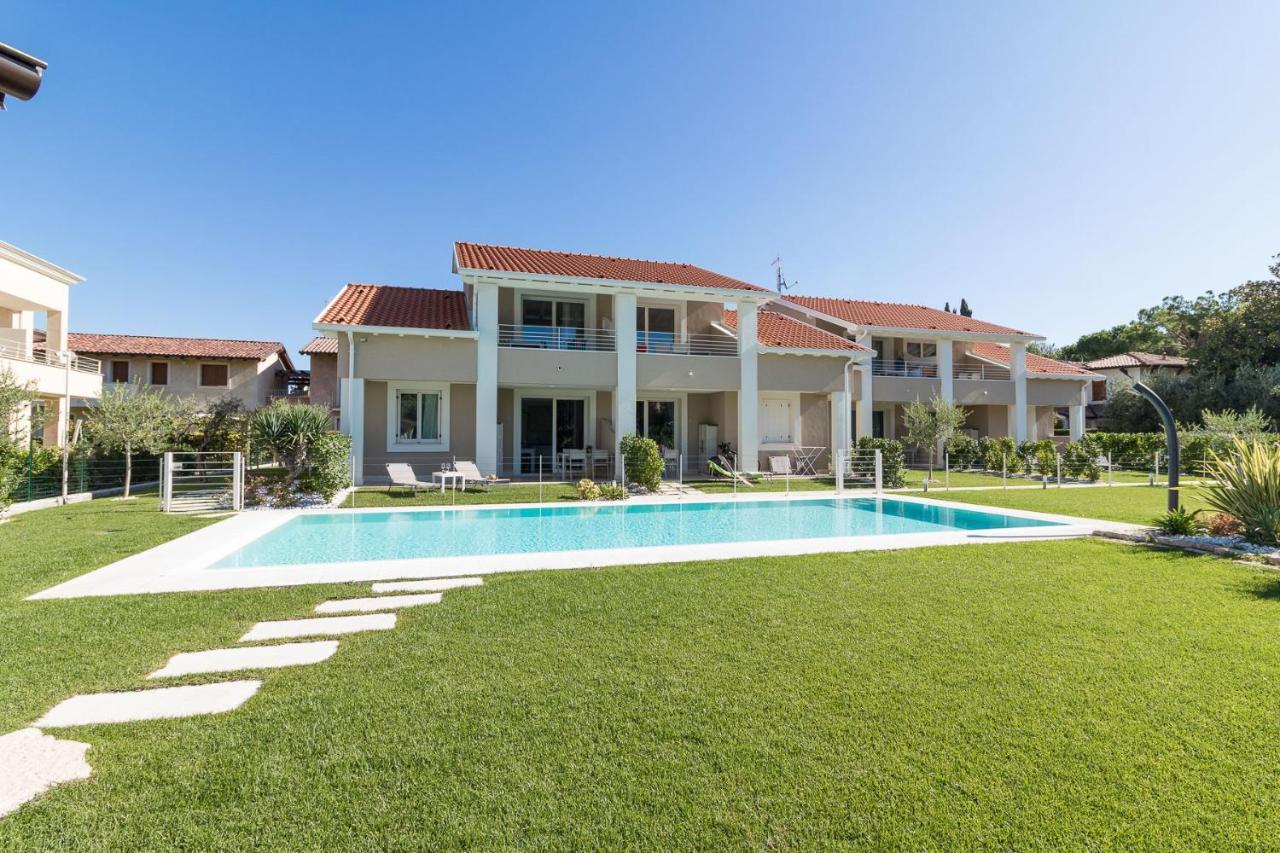 Villa Meri Manerba del Garda Buitenkant foto