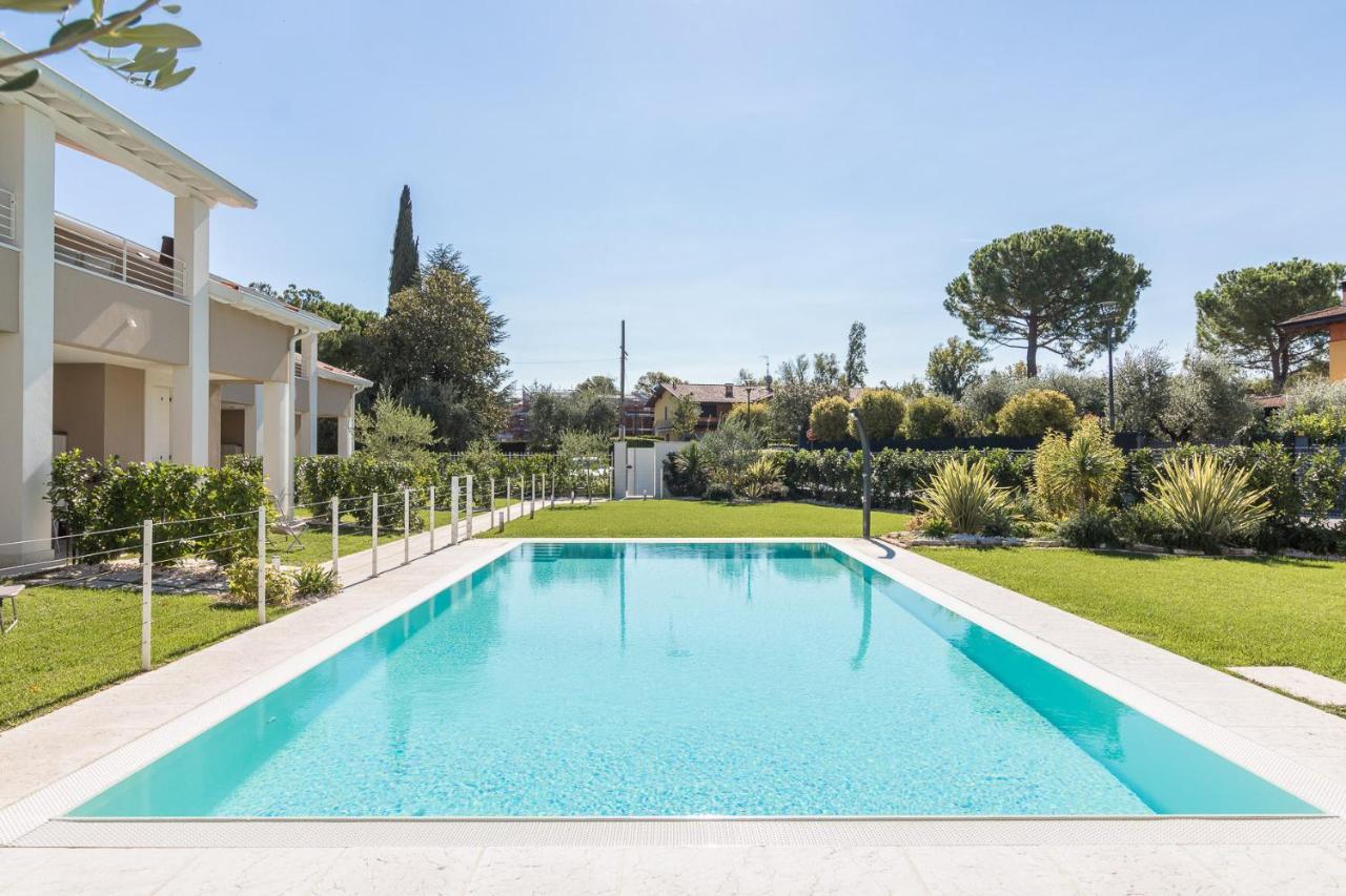 Villa Meri Manerba del Garda Buitenkant foto