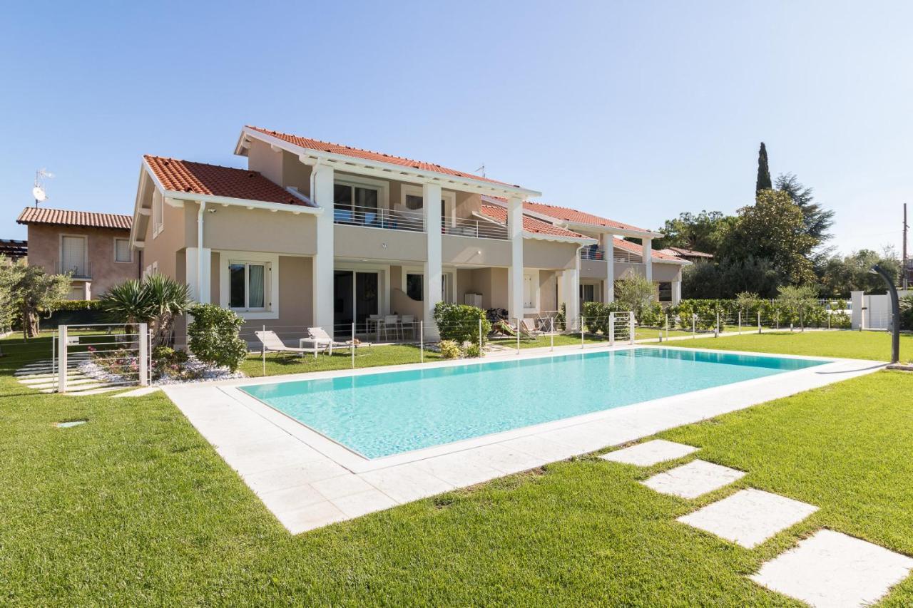Villa Meri Manerba del Garda Buitenkant foto