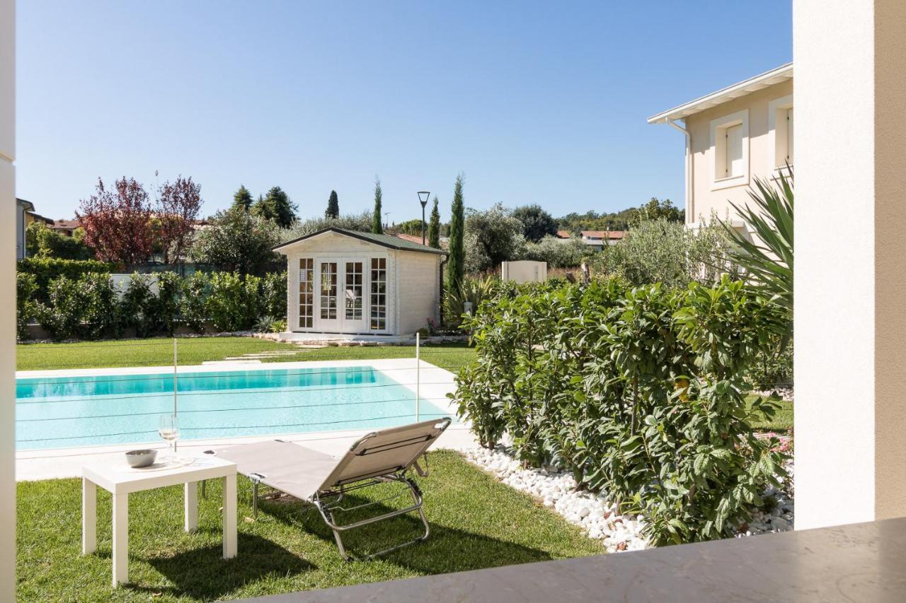 Villa Meri Manerba del Garda Buitenkant foto