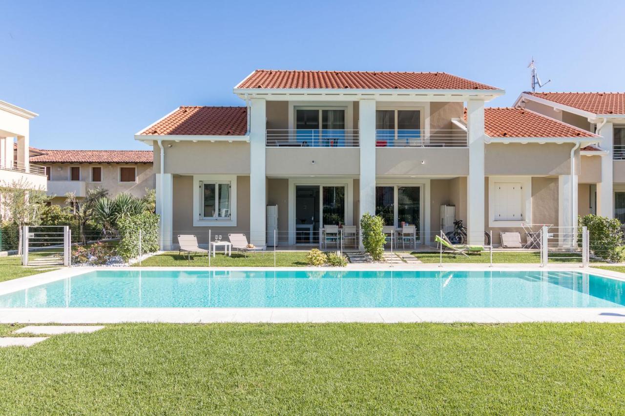 Villa Meri Manerba del Garda Buitenkant foto